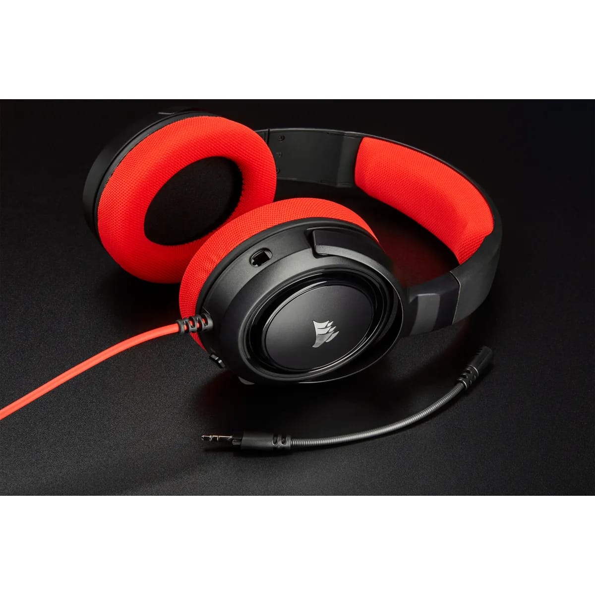 CORSAIR HS35 STEREO Gaming Headset; Red Multi Platform compatibility